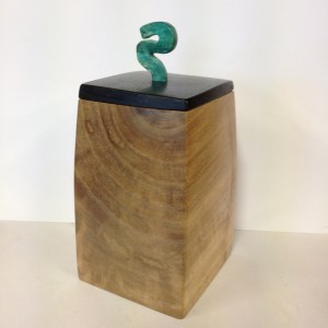 Noyer Poirier et peuplier teints